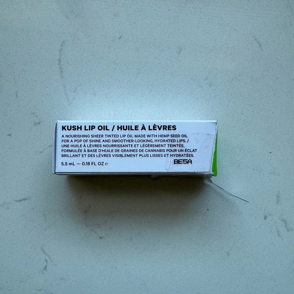 Milk Makeup KUSH Hydrating Sheer Lip Oil Green Dragon Sage/Peppermint Clear Tint